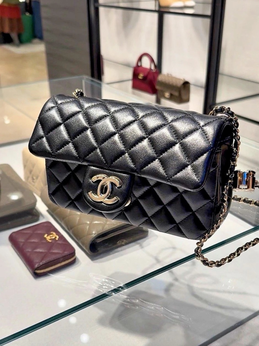 Chanel CC Crush Flap Bag Quilted Shoulder Bag in Black